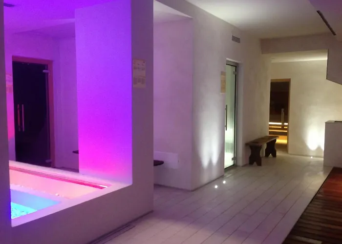 Cre Forne & Hotel 3*