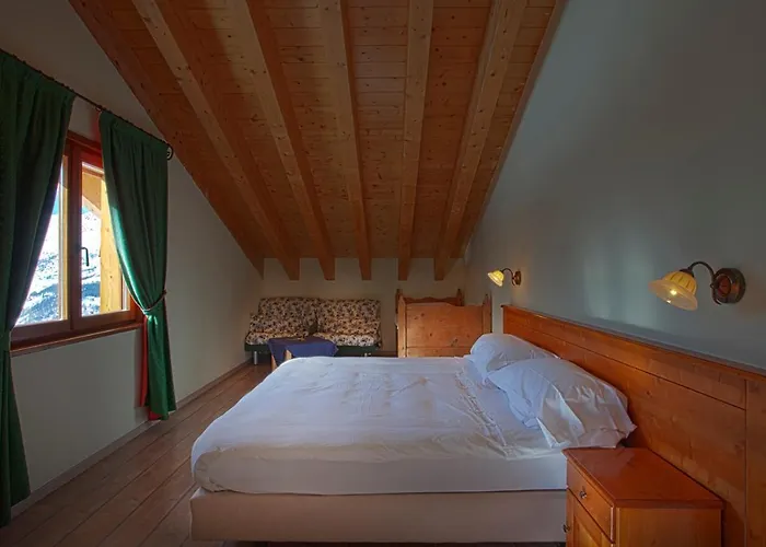 Hotel Cre Forne & 3*