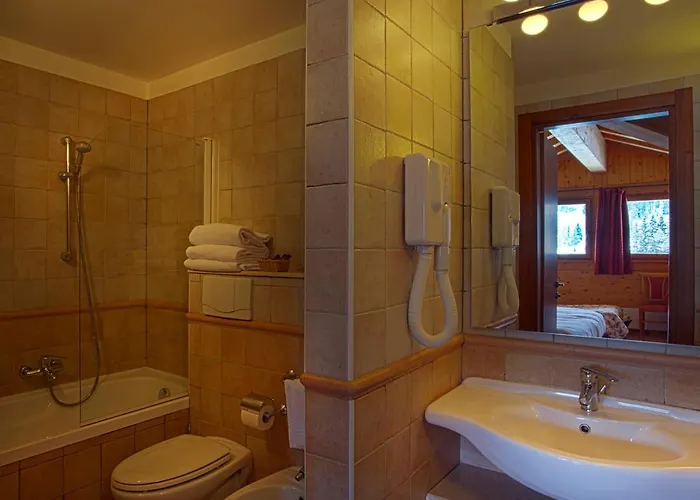 Cre Forne & Hotel 3*